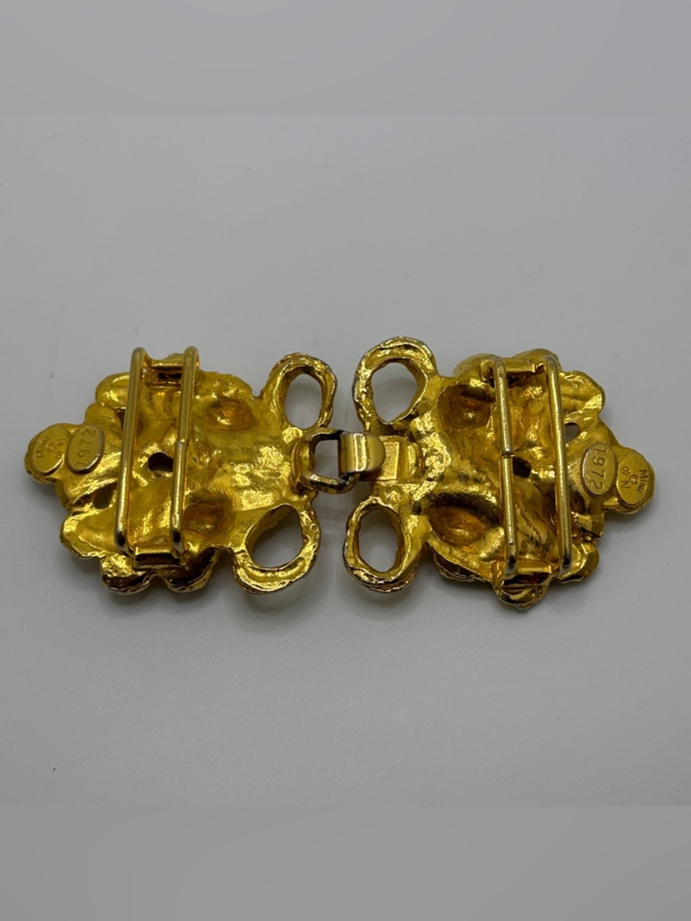 Mimi di N 1972 Gold Acorn Oak Leaf Belt Buckle Clasp Vintage Designer Statement - Picture 3 of 6